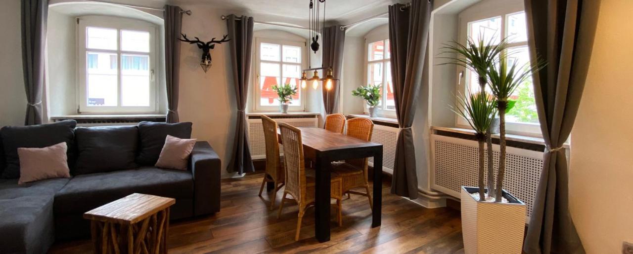 Appartement Schlossberg, Gasthaus Hirsch هيرشهورن المظهر الخارجي الصورة