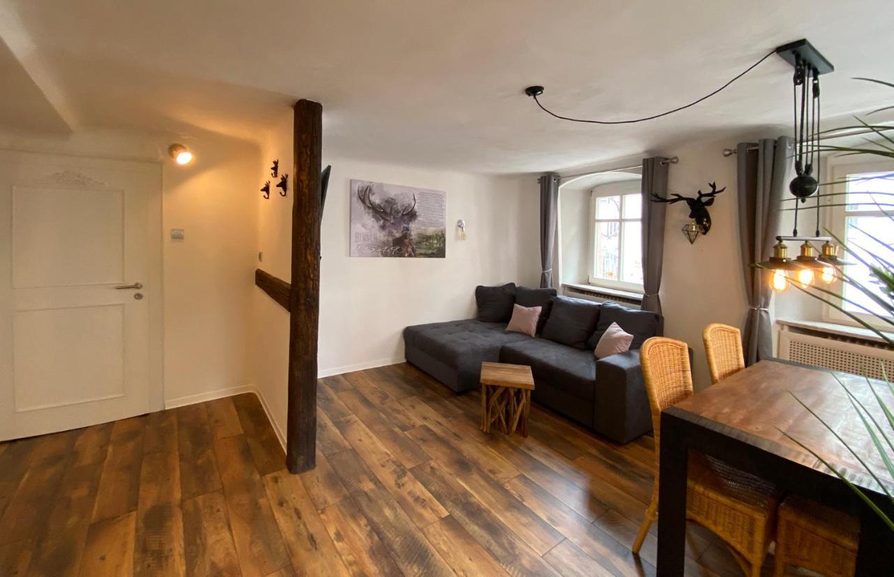 Appartement Schlossberg, Gasthaus Hirsch هيرشهورن المظهر الخارجي الصورة