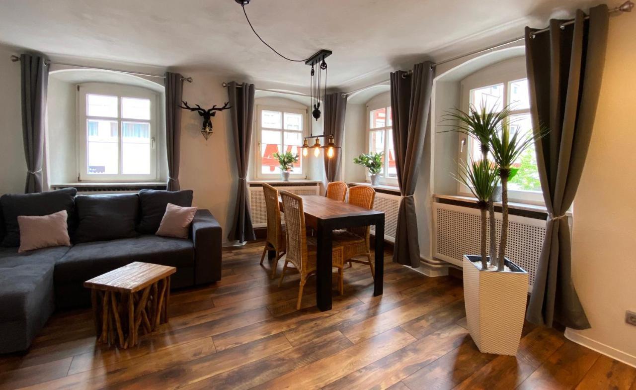 Appartement Schlossberg, Gasthaus Hirsch هيرشهورن المظهر الخارجي الصورة